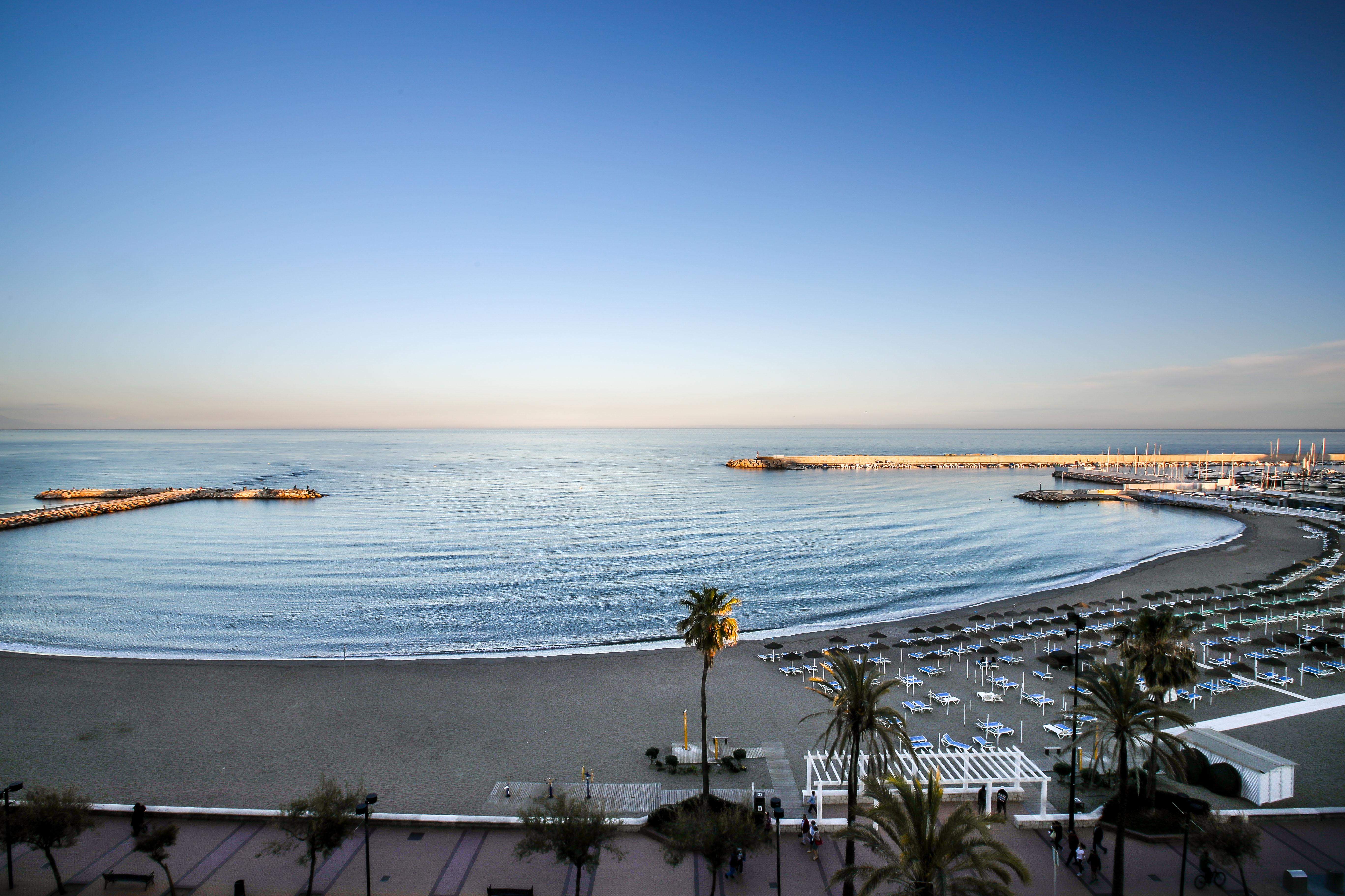 Hotel Villa De Laredo Fuengirola Exterior photo